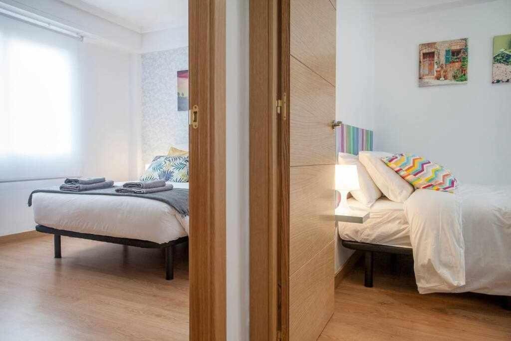 Reus, Lovely Flat Close To Center Apartment Valencia Ngoại thất bức ảnh