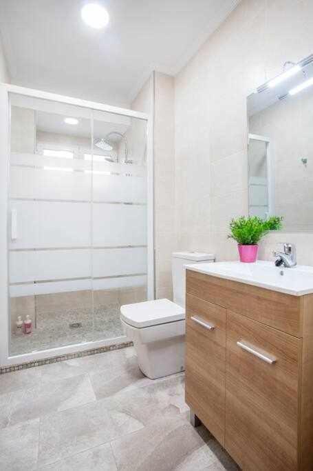 Reus, Lovely Flat Close To Center Apartment Valencia Ngoại thất bức ảnh